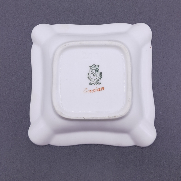 Vintage Walkure Bayreuth Bavaria "Enzian" Blue Flower Ashtray - Picture 4 of 4